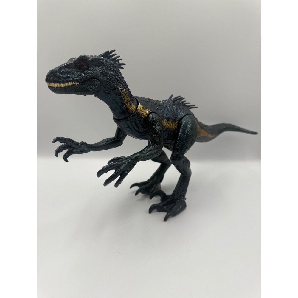 Jurassic World Fallen Kingdom Indoraptor Action Figure Black Gold Mattel